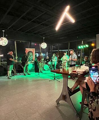 Nite Jam At "Dizzy's Den"