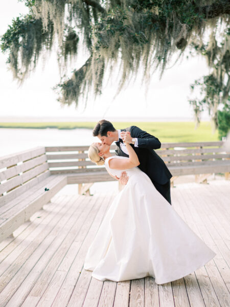 Wedding Spotlight: Caroline + Erik. A Walker’s Landing Fairy Tale