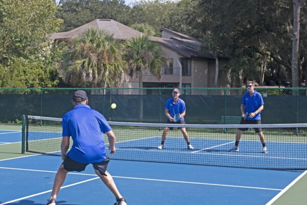 pickleball rally