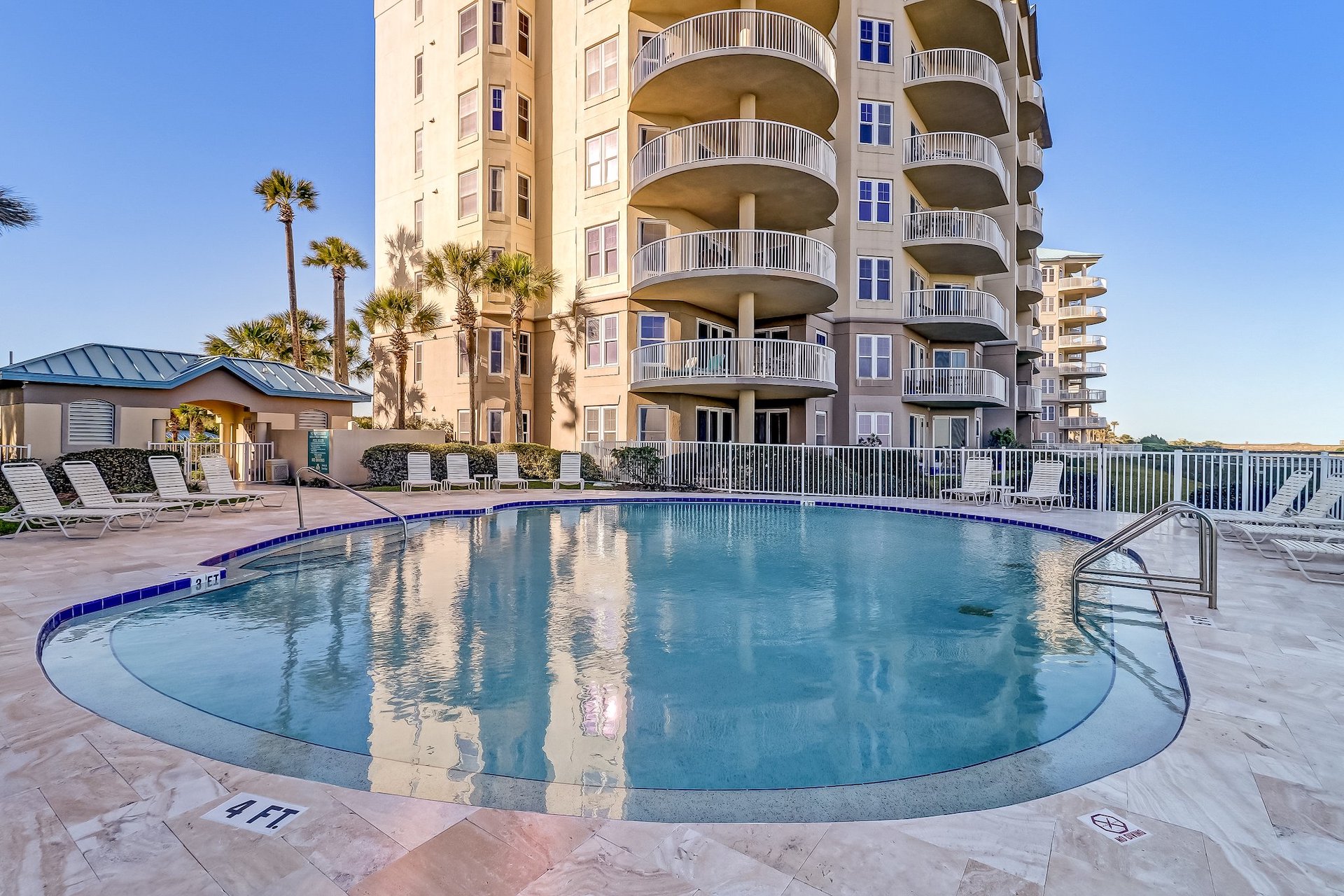 guest cottage pool