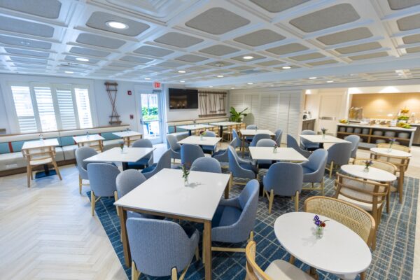 Residence Inn Amelia Island Dining Area